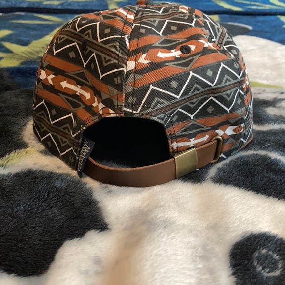 Modern Amusement Strapback - Picture 2 of 2